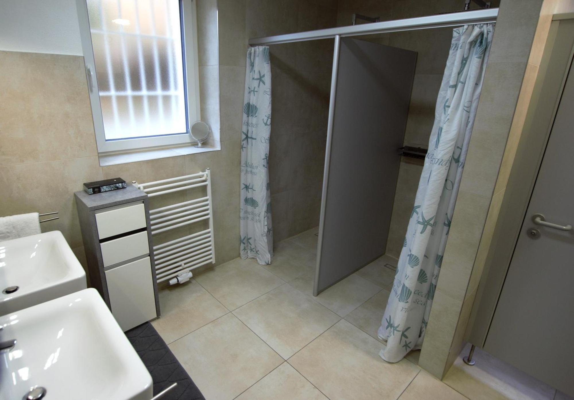Apartment In Stuttgart Bad Cannstatt/Naehe Stadtion Buitenkant foto